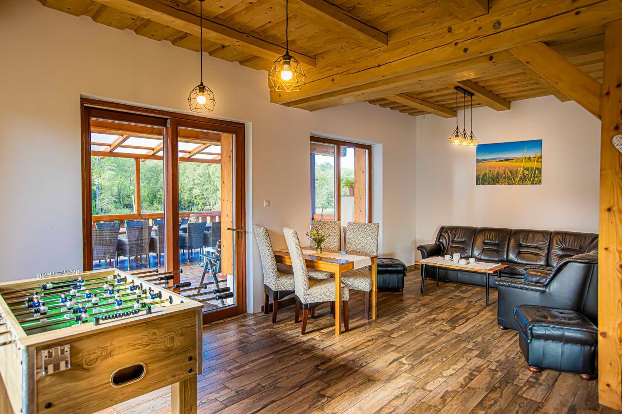 Holiday Home Holiday Raj Bešeňová Eksteriør billede
